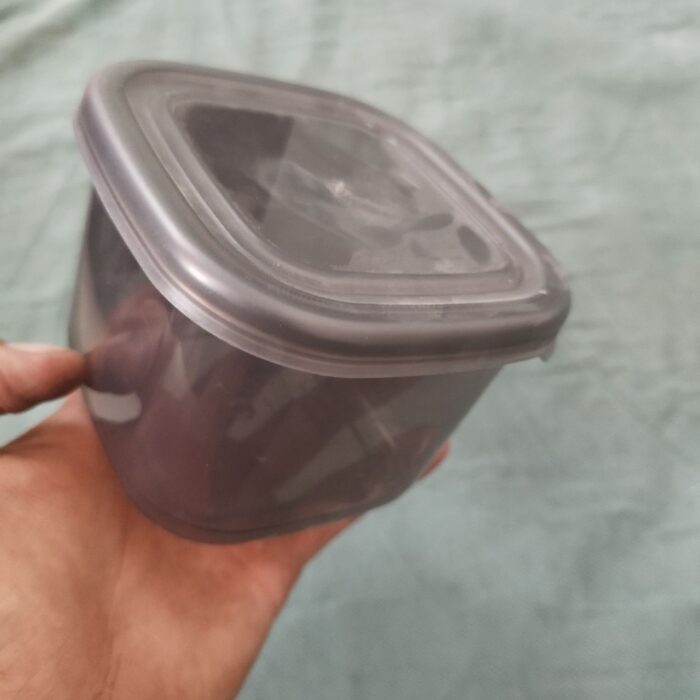 ظرف در دار