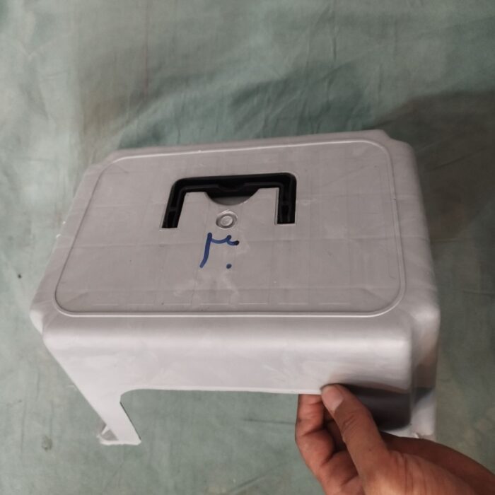 چهار پایه پلاستیکی