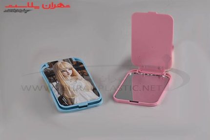 آینه ارایشی کوچک